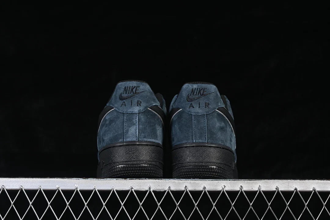 Nike Air Force 1 "Midnight Navy"