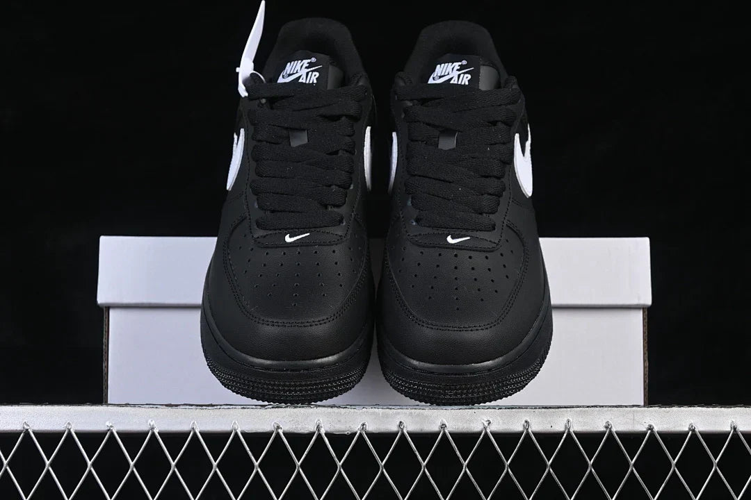 Nike Air Force 1 "All Black & White"