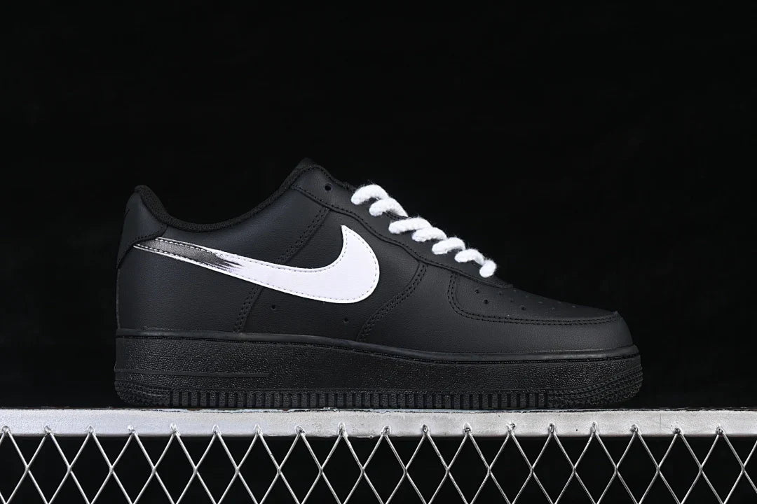 Nike Air Force 1 "Black"