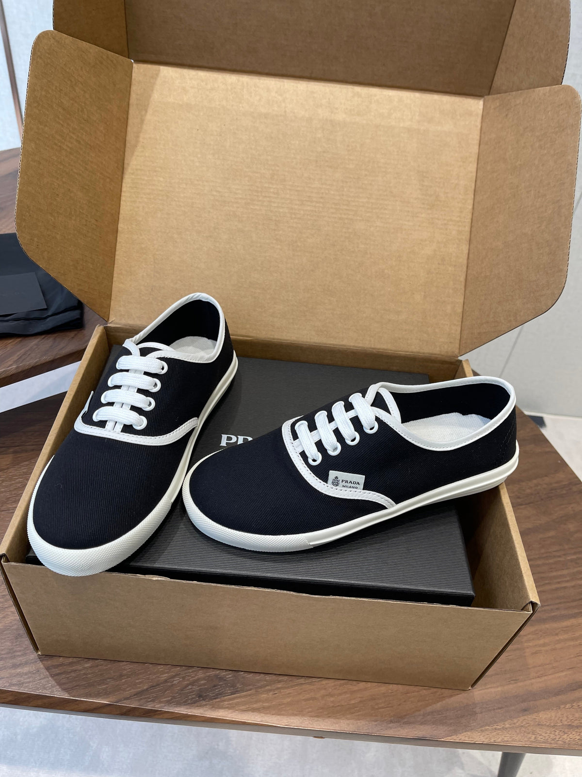 Prada 26ss Casual Shoes Black White Canvas 624430