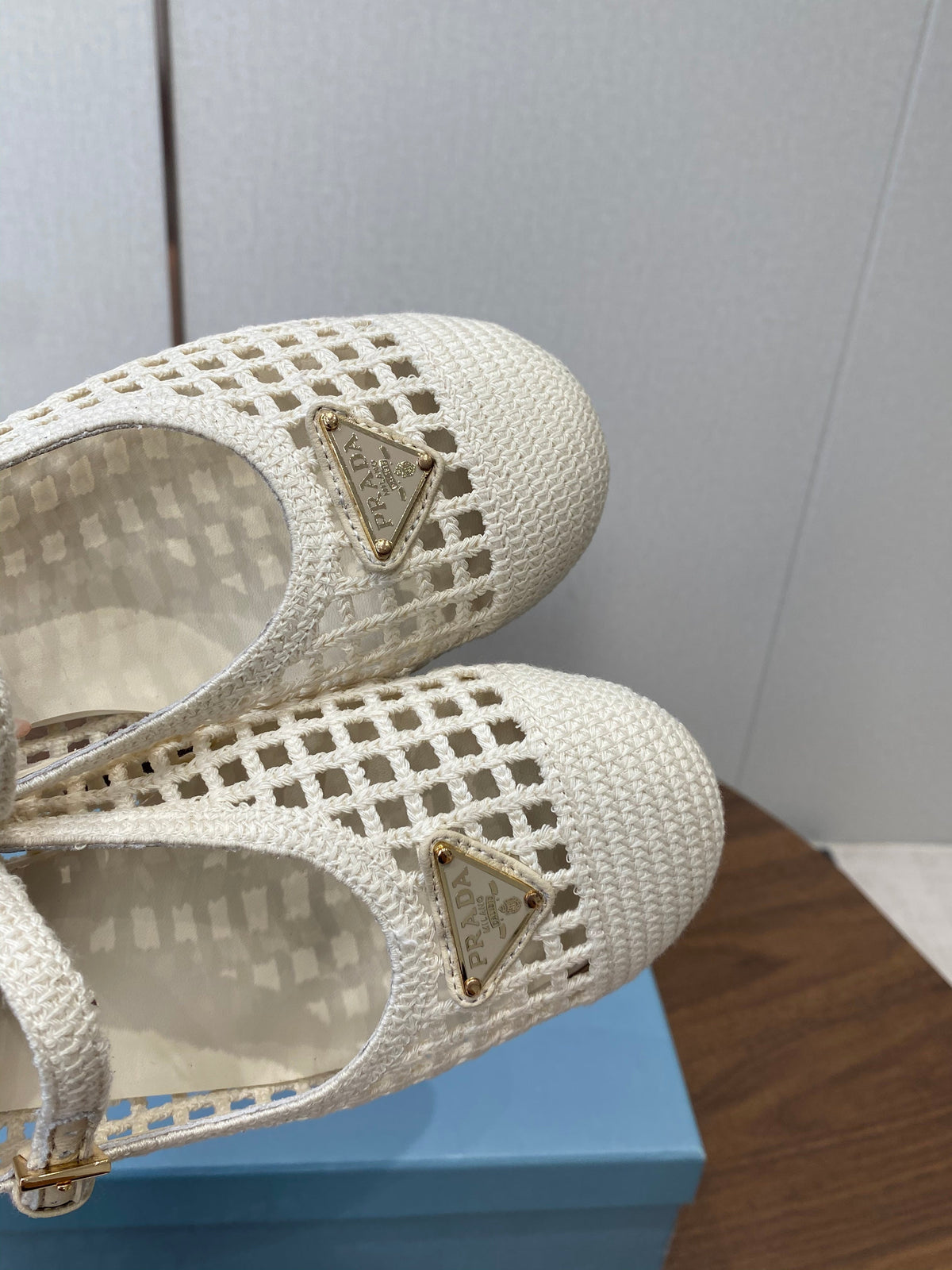Prada 26s Ballet Flat White Leather Fabric 727659