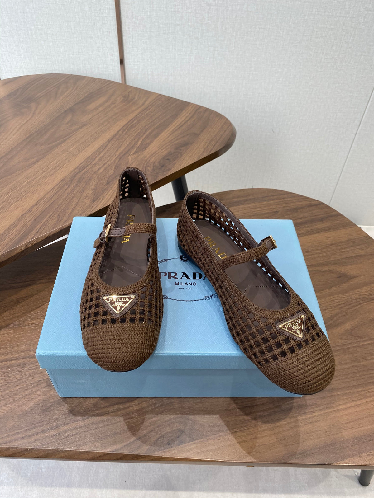 Prada 26s Ballet Flat Coffee Leather Fabric 727665