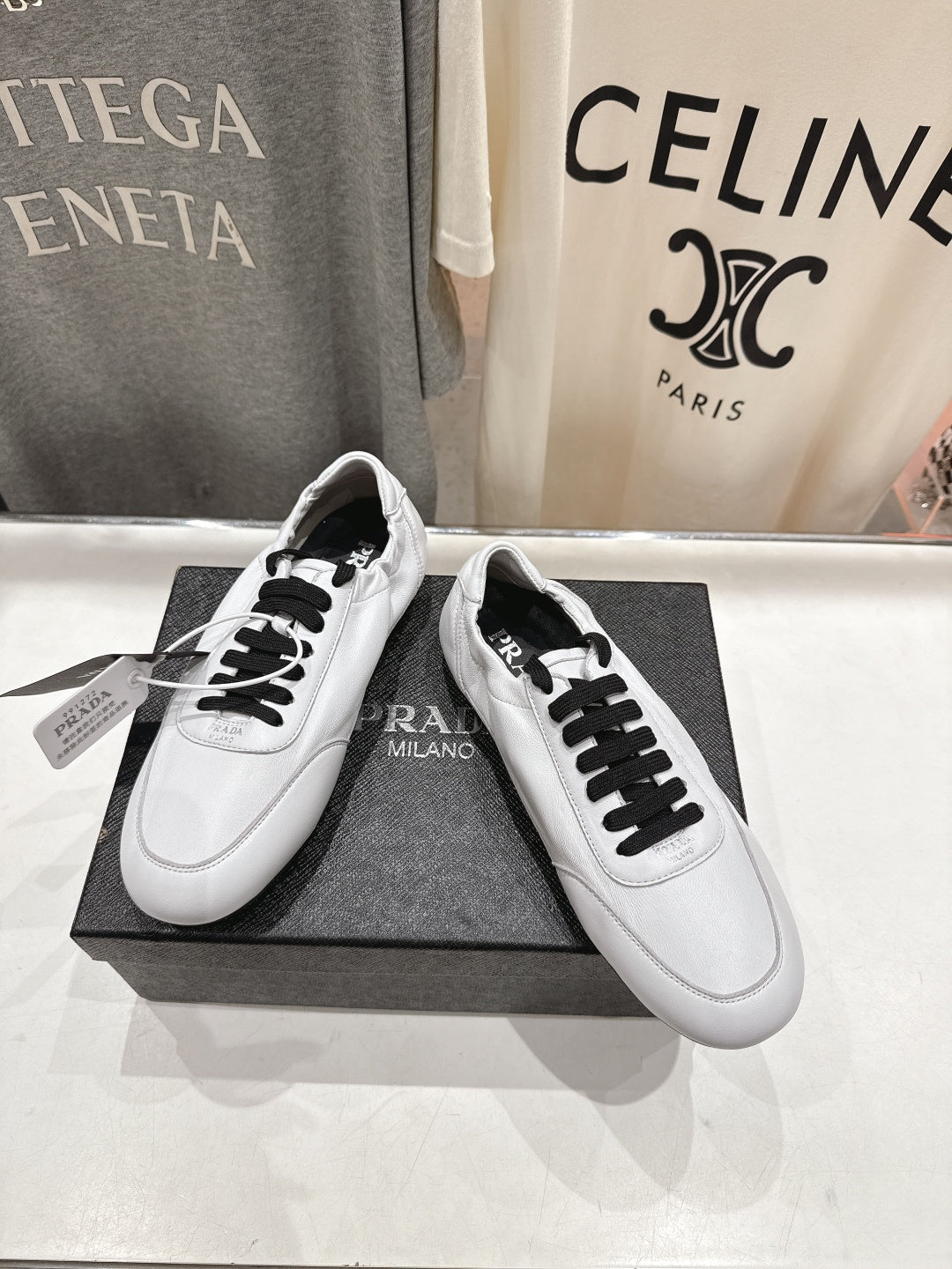 Prada 25s Sneakers white sheepskin 535497