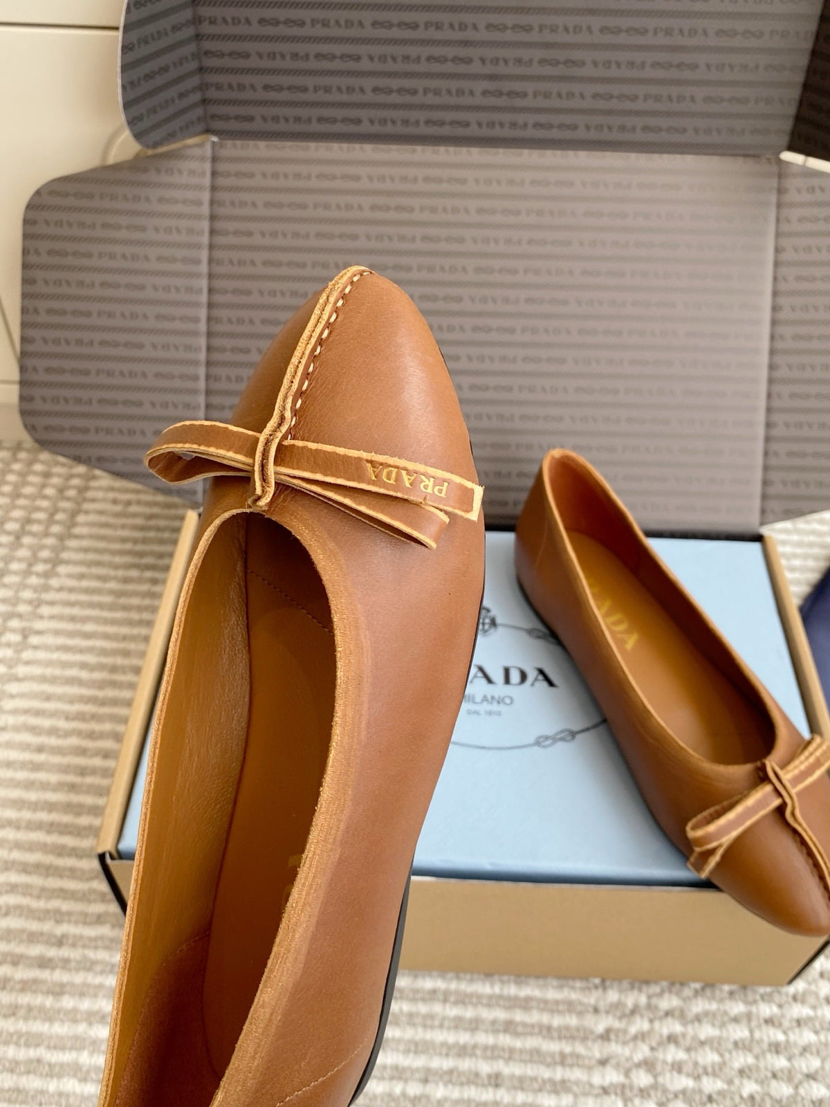Prada 26s Antiqued Ballerinas Brown Lambskin 859007
