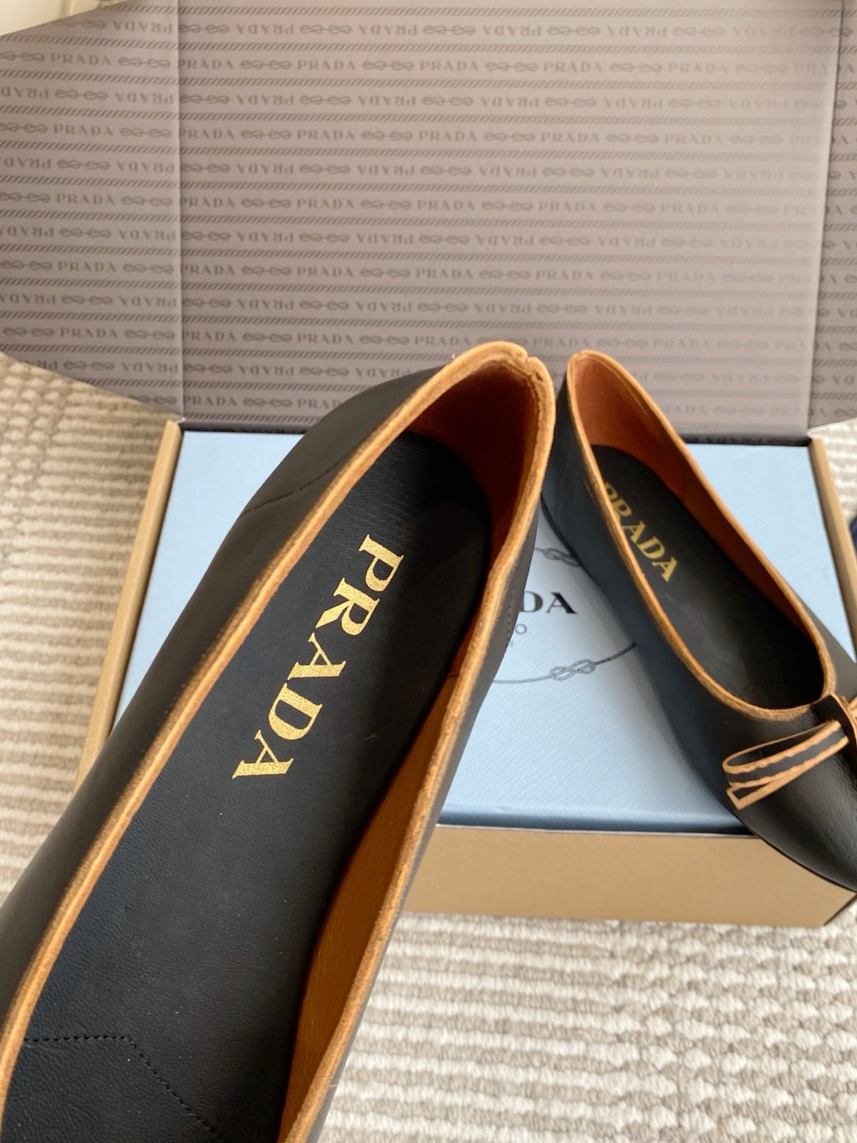 Prada 26s Antiqued Ballerinas Chalk Black Lambskin 859008