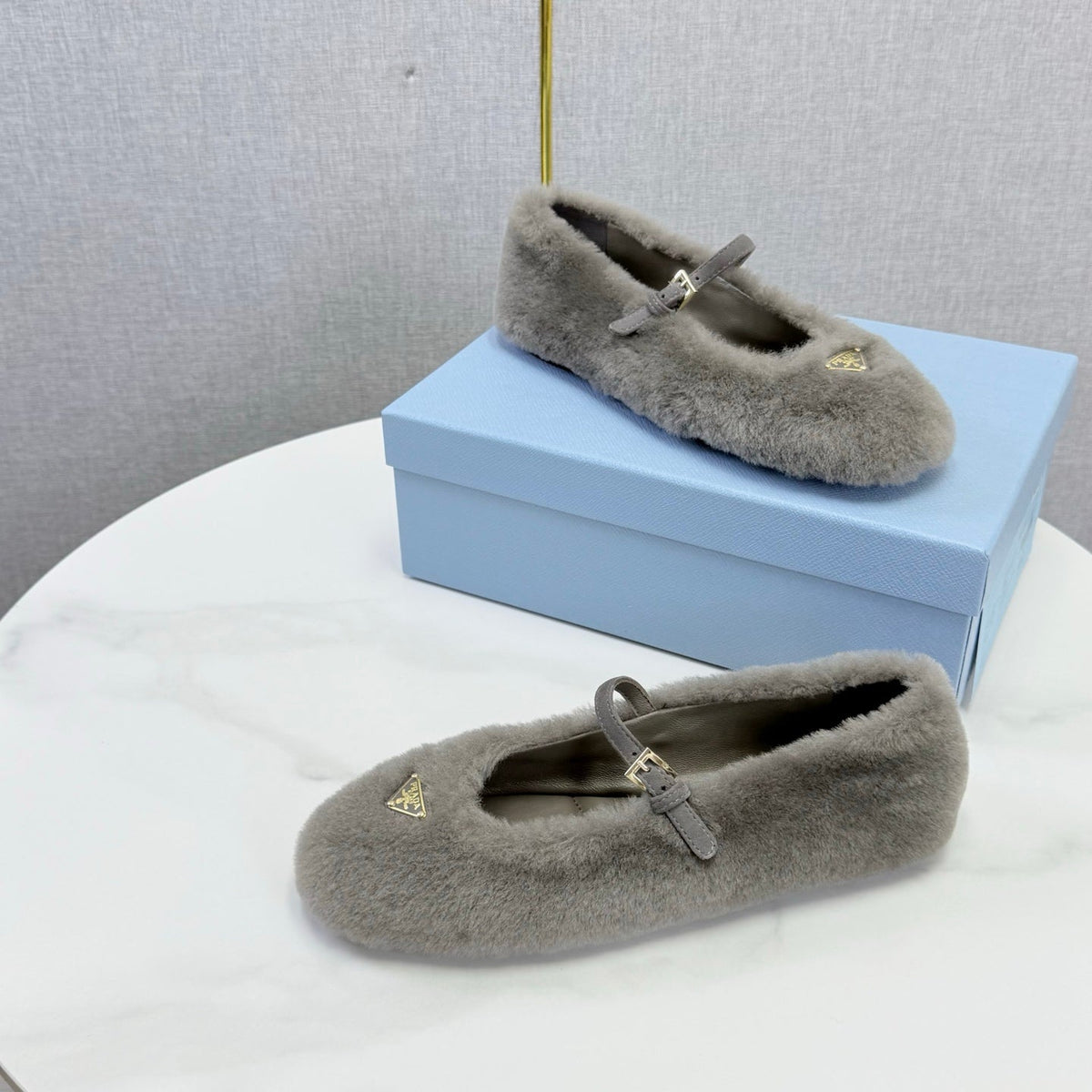 Prada 26s Ballerina Flats Strap With Buckle Grey Fur 973287