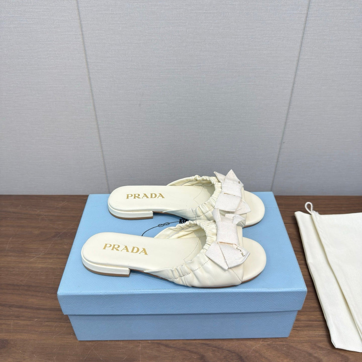 Prada Bow Slide Sandals Cream Sheepskin 836555