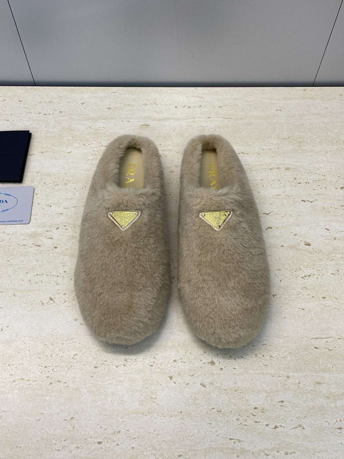Prada 25s Slide Warm Beige Shearing 551888