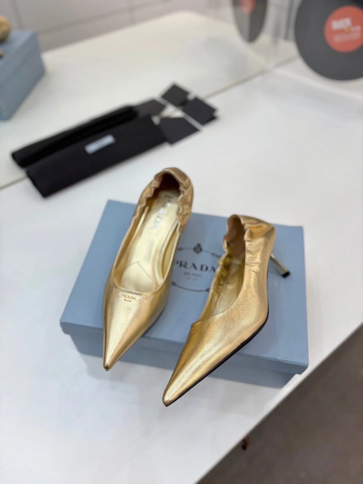 PRA 26S Pointed Toe High Heels 55 Metallic Gold Suede 627128