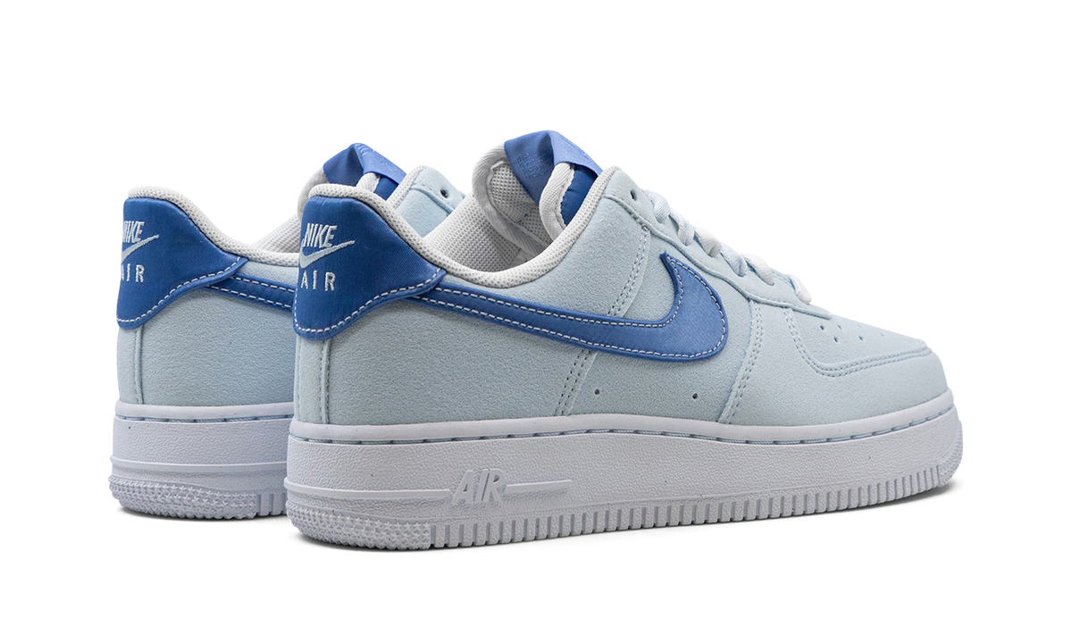 AIR FORCE 1 LO WMNS "Shades of Blue" FN7185 423