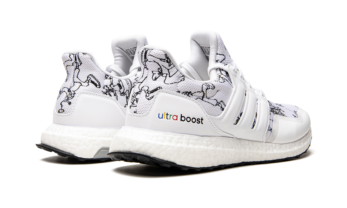 Ultraboost DNA "Disney" FV6049
